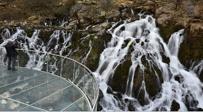 Tomara Şelalesi ziyaretçilerini bekliyor