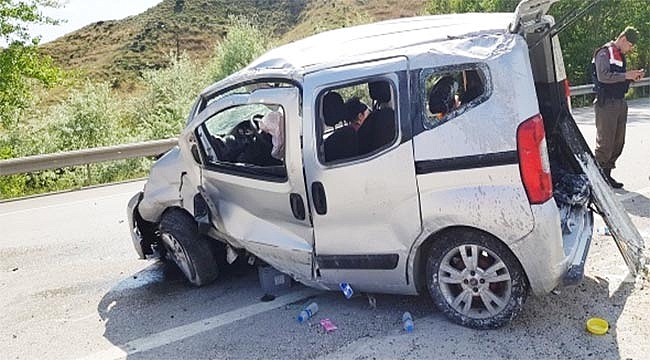 Tosya’da trafik kazası: 1 ölü, 4 yaralı