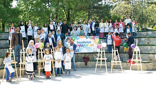 Vezirköprü'de çocuklar hayallerini boyadı