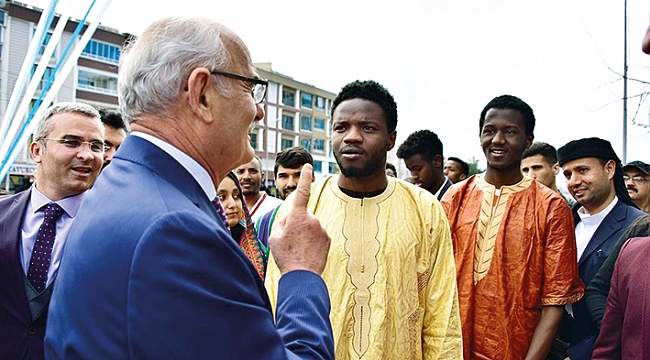 Yılmaz, 3 bin 500 öğrencinin ailelerini Samsun’a davet etti