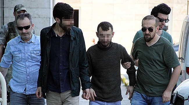 694 adet ecstasy  hapla yakaladılar