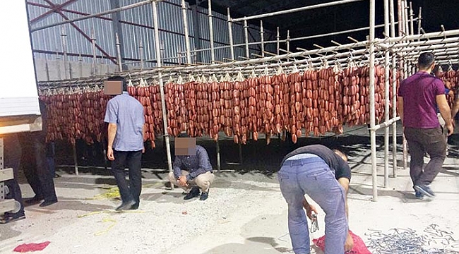 Bağış kurbanlıkları sucuk yaptırıp satmışlar