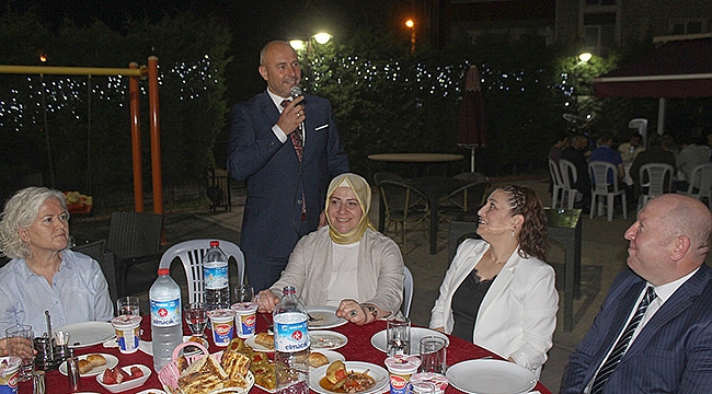 Balkan Türkleri aynı sofrada