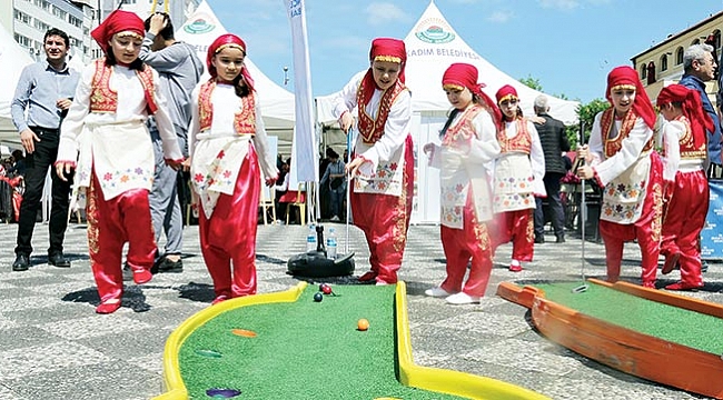 BULVAR AVM’DE COŞKULU KUTLAMA
