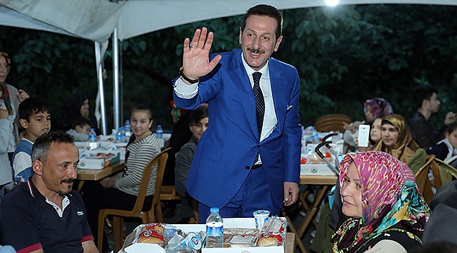 ‘Dev eserler bırakmak için  karıncalar gibi çalışıyoruz’