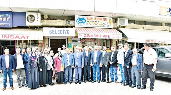 ‘Hizmet elbisesi ölene dek üzerimizde kalacak’