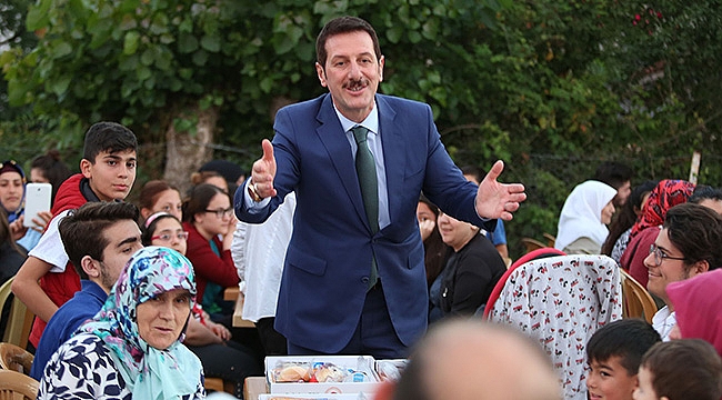 İlkadım'da piknik havasında iftar