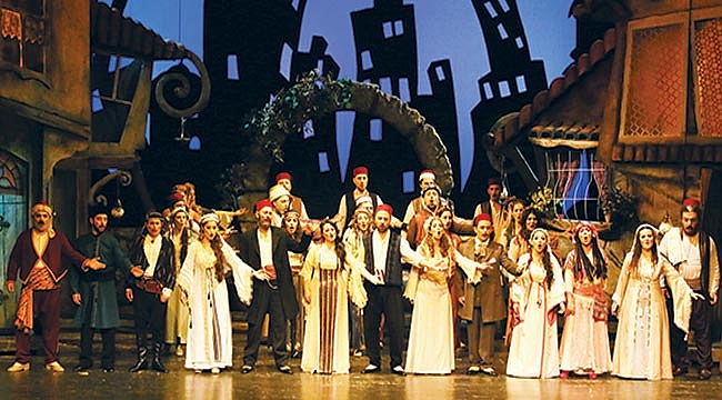 Kanlı Nigar ilk kez sahnelendi