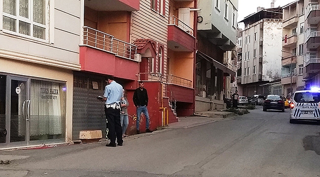 Otomobilin çarptığı çocuk yaralandı