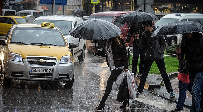 Şemsiyesiz çıkmayın!