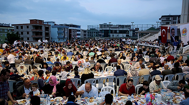 Taşçı: Bu sofralarda bereket var