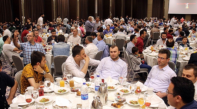 YEŞİLYURT’TAN ÇALIŞANLARINA İFTAR