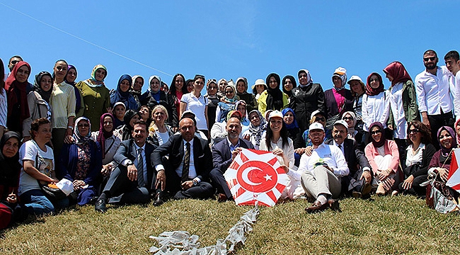 AK Parti’den uçurtma şenliği