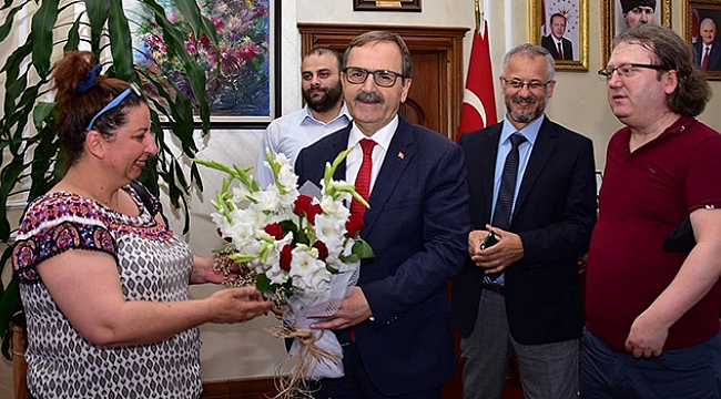 Başkan Şahin'den cemiyete yer sözü