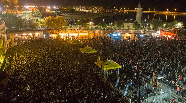 SHERATON’DA YILDIZLAR GEÇİDİ