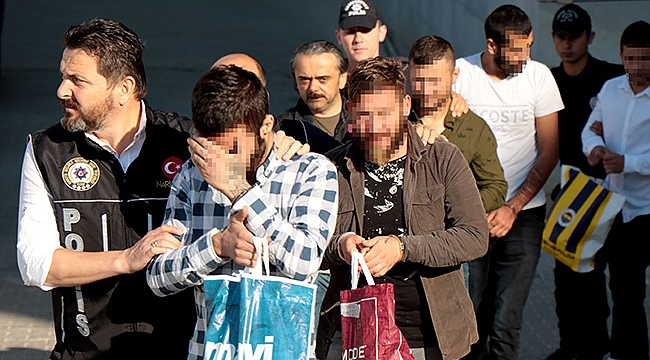 30 şüpheli  hesap veriyor