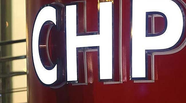 CHP'De il başkan yardımcıları görevden alındı