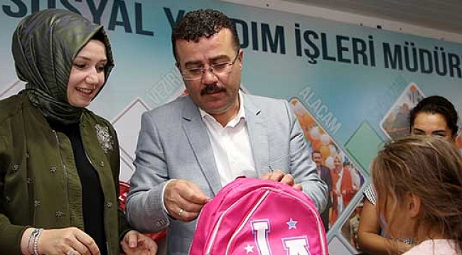 Atakum’da 5 bin öğrenciye kırtasiye yardımı