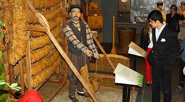 Dünyanın en prestijli müzesine ziyaretçi akını