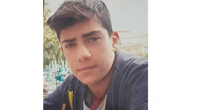 Parkta otururken fenalaşan  çocuk hayatını kaybetti