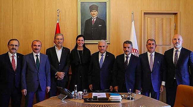 SAMSUN’UN GELECEĞİNİ KONUŞTULAR