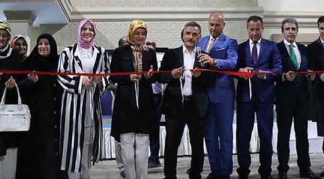 Zübeyde Hanım Hanımlar Konağı’na görkemli açılış