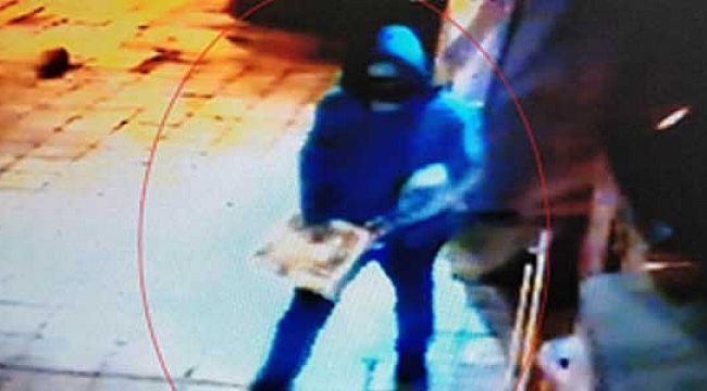 Çekirdek çıtlatarak hırsızlık