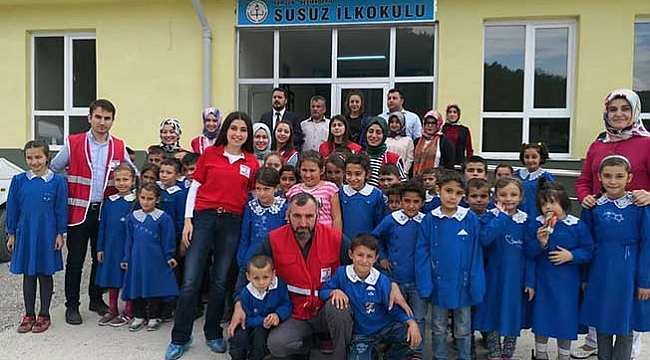 Genç Kızılay'dan okulda renkli etkinlik