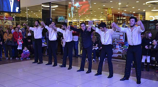 Yeşilyurt AVM’de Cumhuriyet Bayramı coşkusu