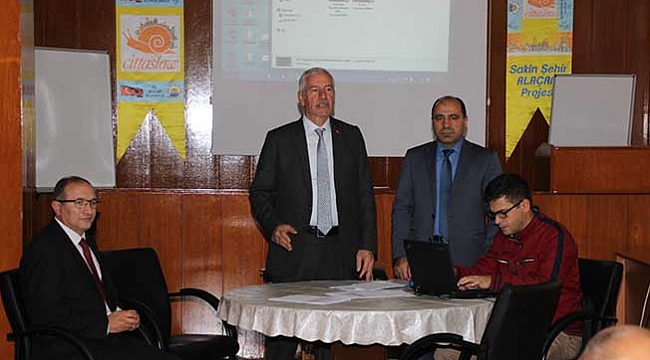 Alaçam'da girişimcilik kursu düzenlendi