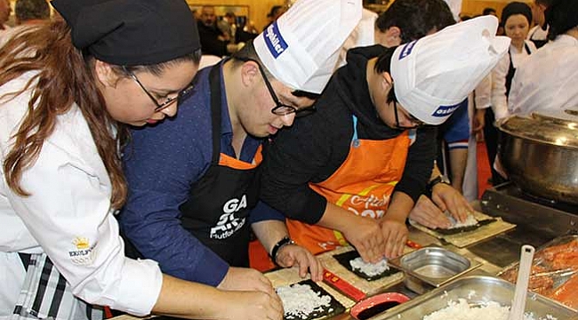 Down sendromlular suşi yaptı