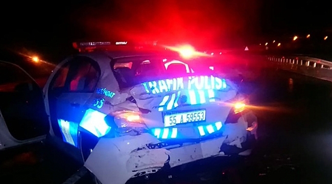 Polis aracına çarptı