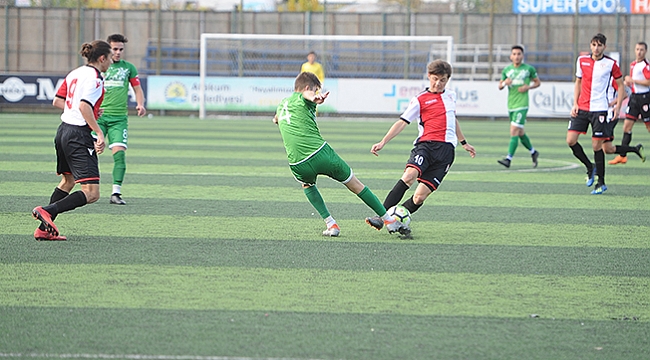 U19 evinde mutlu 3-0