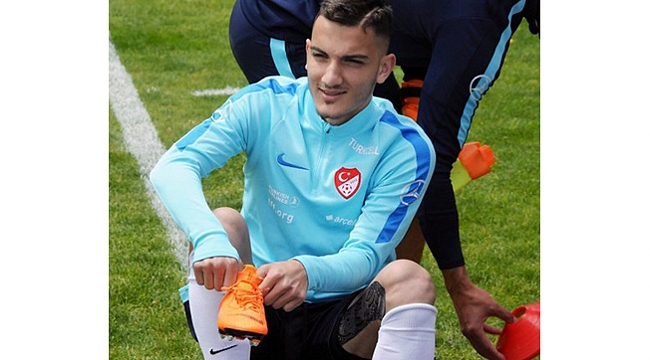 Enes’e milli davet