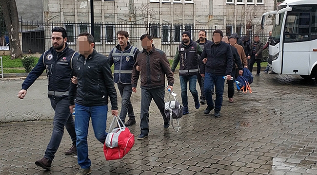 FETÖ'den gözaltına alınan komiser yardımcıları adliyede