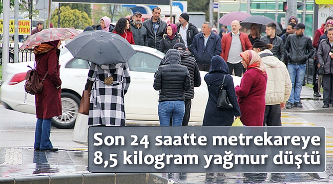 Son 24 saatte metrekareye  8,5 kilogram yağmur düştü