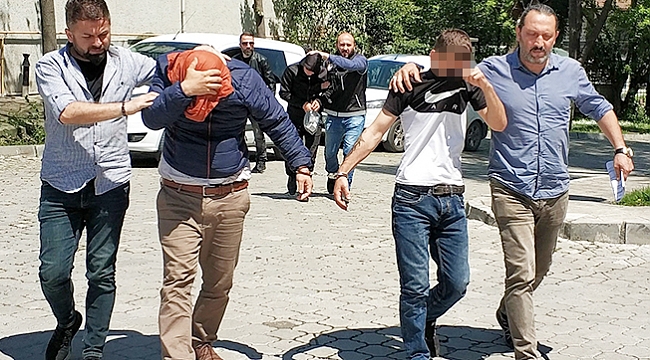 3 ilde uyuşturucudan gözaltına alınan zanlılar adliyede