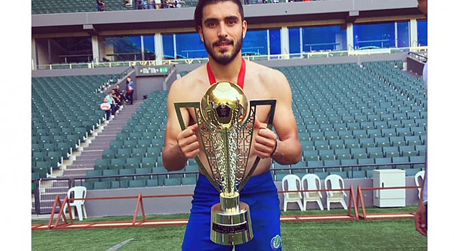 Burhan’ın forma  giydiği takım 2. Lig’de