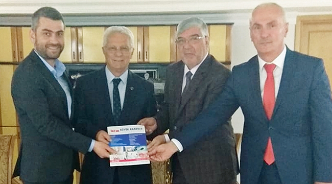 Büyük Anadolu  şoförlerin yanında