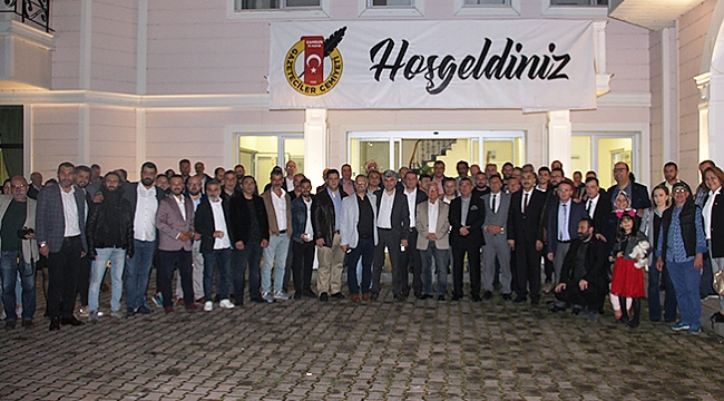 Gazeteciler iftarda buluştu