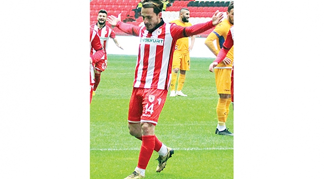 İlyas Beşiktaş’ın listesinde