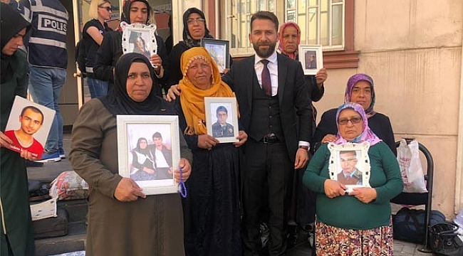 Diyarbakır anneleri baş tacımızdır