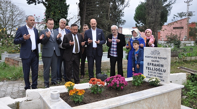 Kurtuluş Savaşı gazisinin  mezarını yeniledi