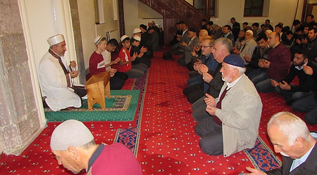 Kavak’ta Mevlit Kandili kutlandı