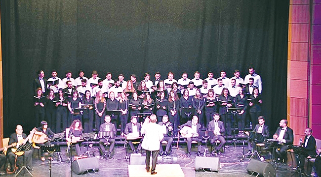 100. yıla özel konser