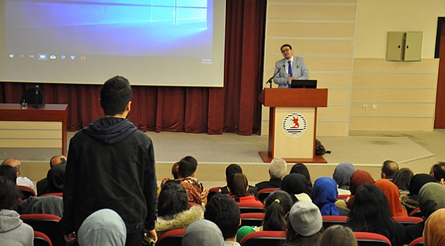 Emre Tilev OMÜ’de öğrencilerle buluştu