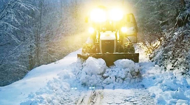 Atakum'da karla mücadele