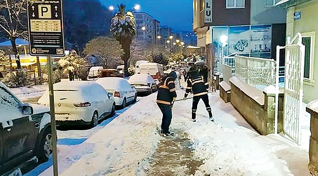 ‘10 kişilik ekiple çalışıyoruz’