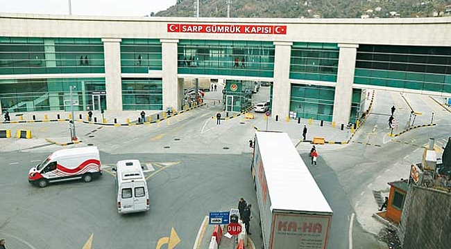 6,8 milyon yolcu geçişi