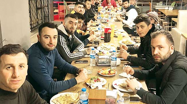 Bafra 1453 Fetihspor’da birlik yemeği